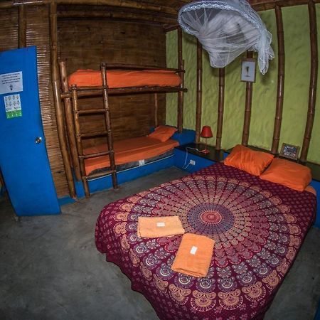 Psygon Surf Camp Hostel Mancora Εξωτερικό φωτογραφία