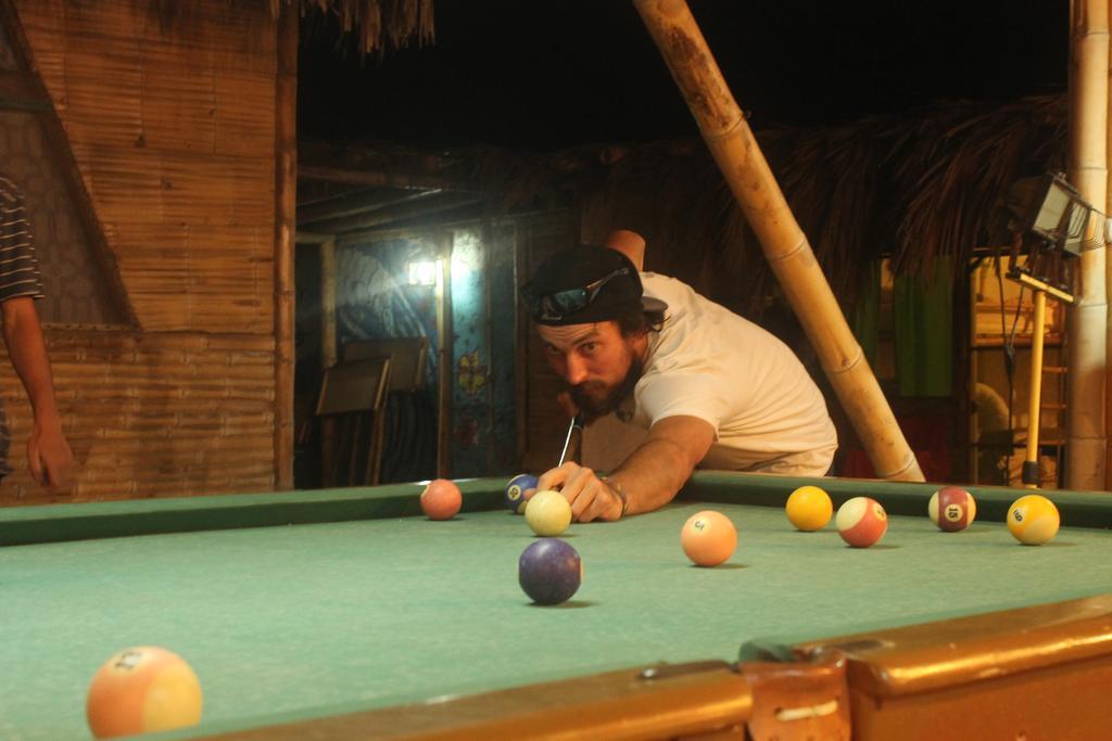Psygon Surf Camp Hostel Mancora Εξωτερικό φωτογραφία